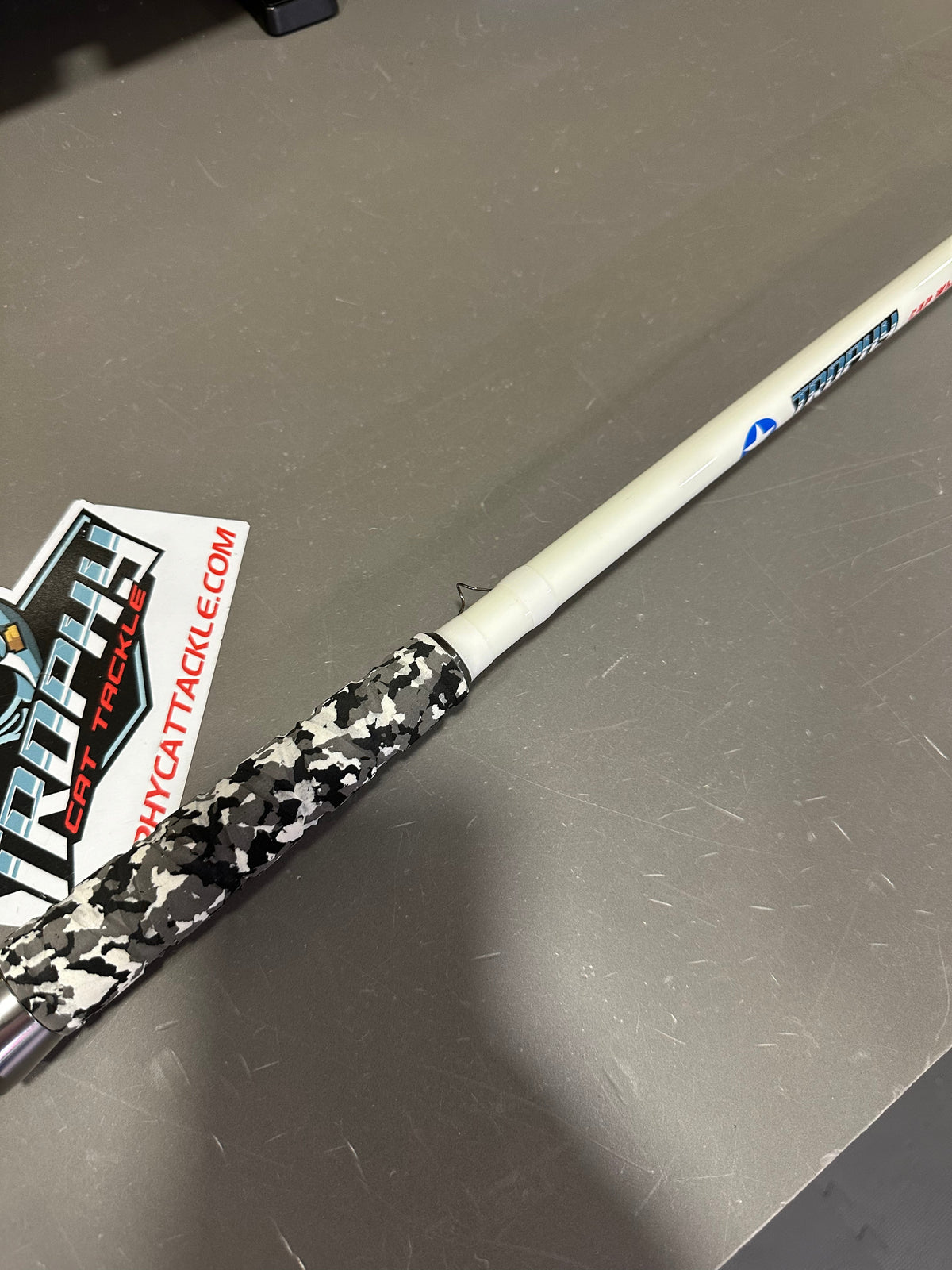 White Lightning 7'6" Spinning Catfish Rod | Trophy Cat Tackle